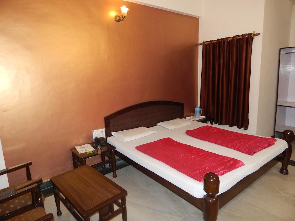 Hotel Chitra Heritage ハリドワール 部屋 写真