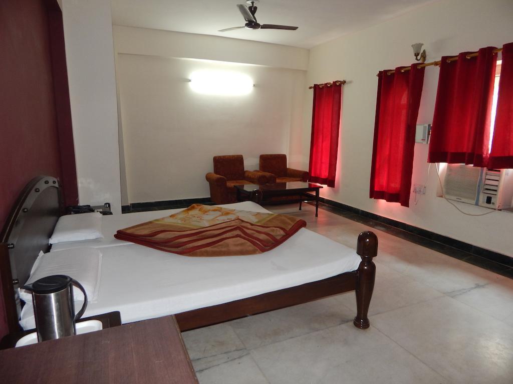 Hotel Chitra Heritage ハリドワール 部屋 写真