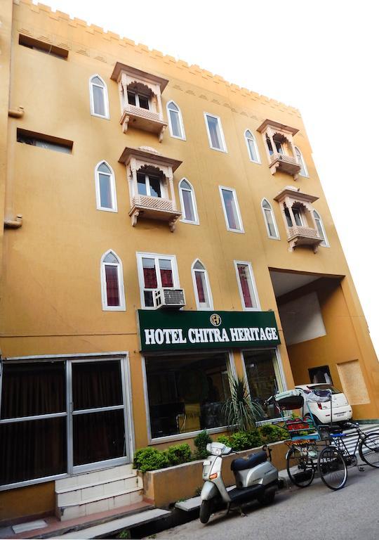 Hotel Chitra Heritage ハリドワール エクステリア 写真
